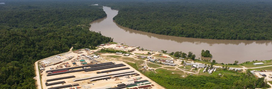 &copy;Rocky Roe Photographics